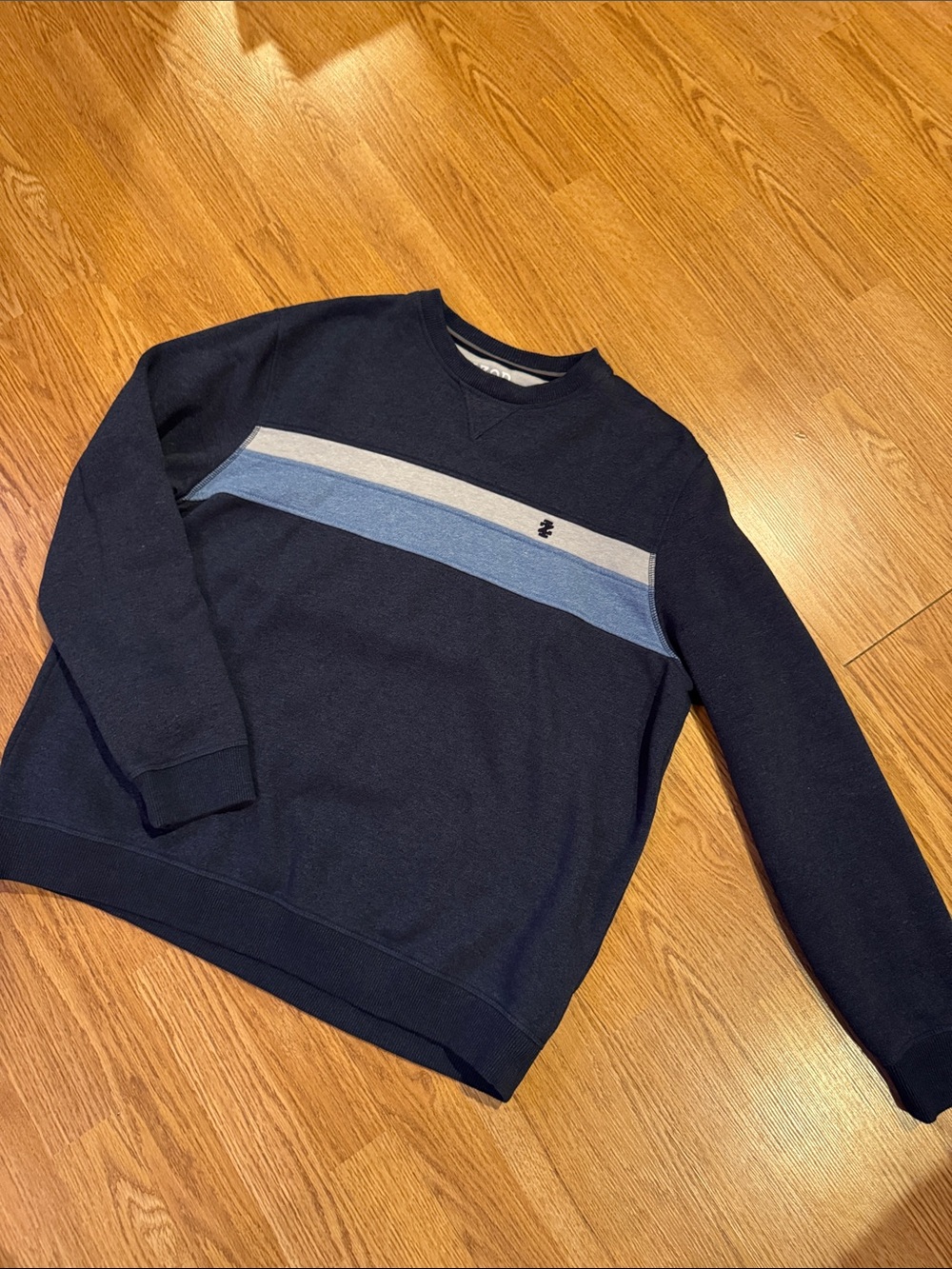 Izod Like New Men's Navy Crewneck Sweater with Light Blue/Gray Chest Stripe - Lg